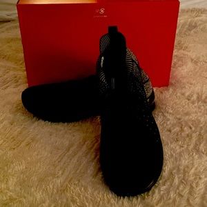 GANNOU Women's Air Sneakers- Color: Black Summer